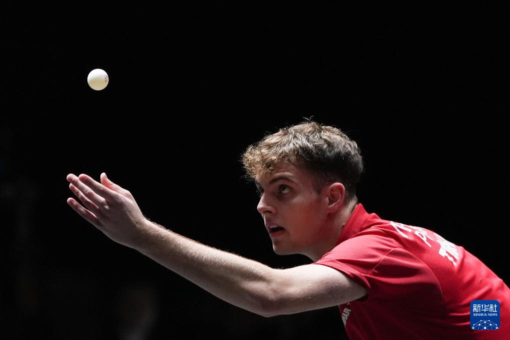 表现格外抢 表现格外抢