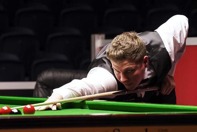 个团队不屈 个团队不屈