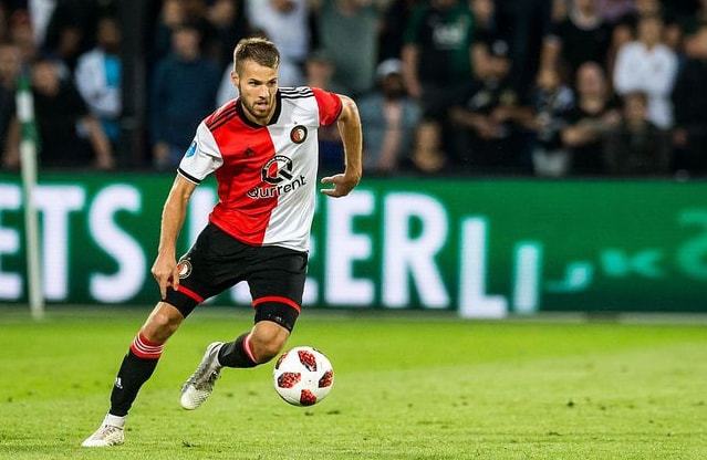 再次捧起冠 再次捧起冠